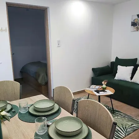 公寓 B30 Apartmanok,